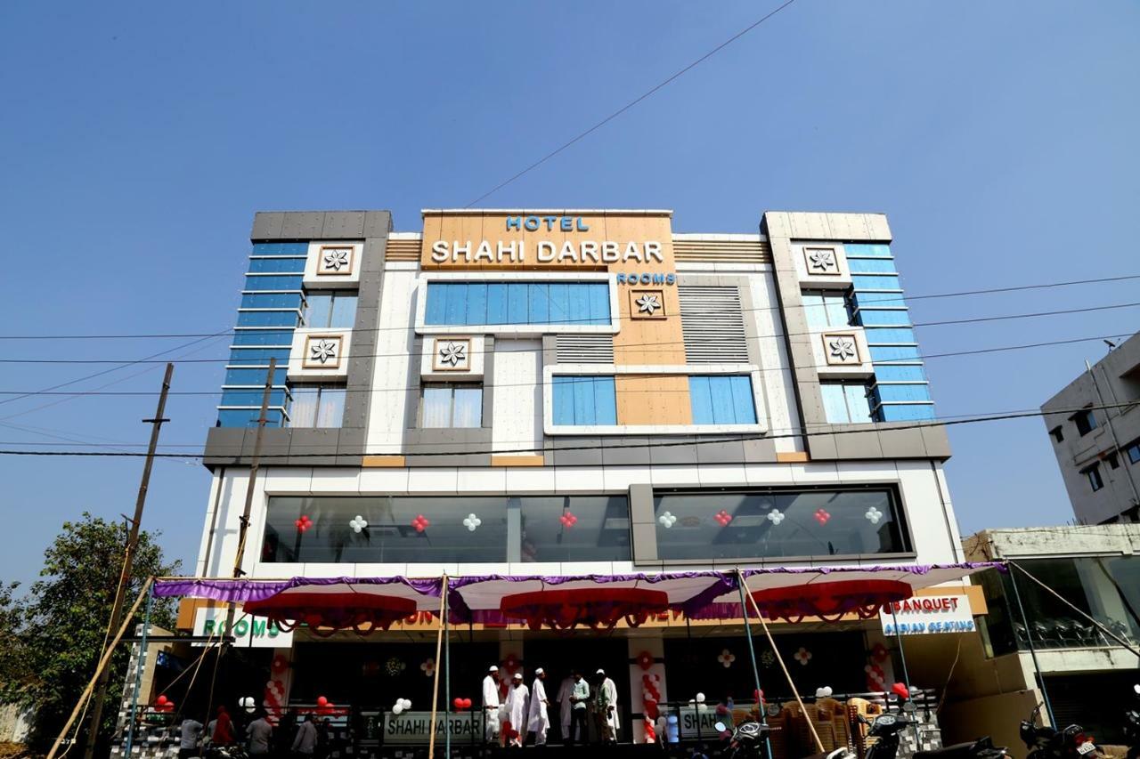 Hotel Shahi Darbar Navsari Eksteriør bilde